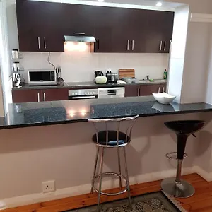 Apartment Bramber Court Art-deco Self-catering, Kapstadt